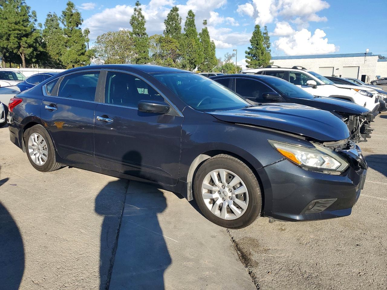 2016 NISSAN ALTIMA 2.5 photo 4