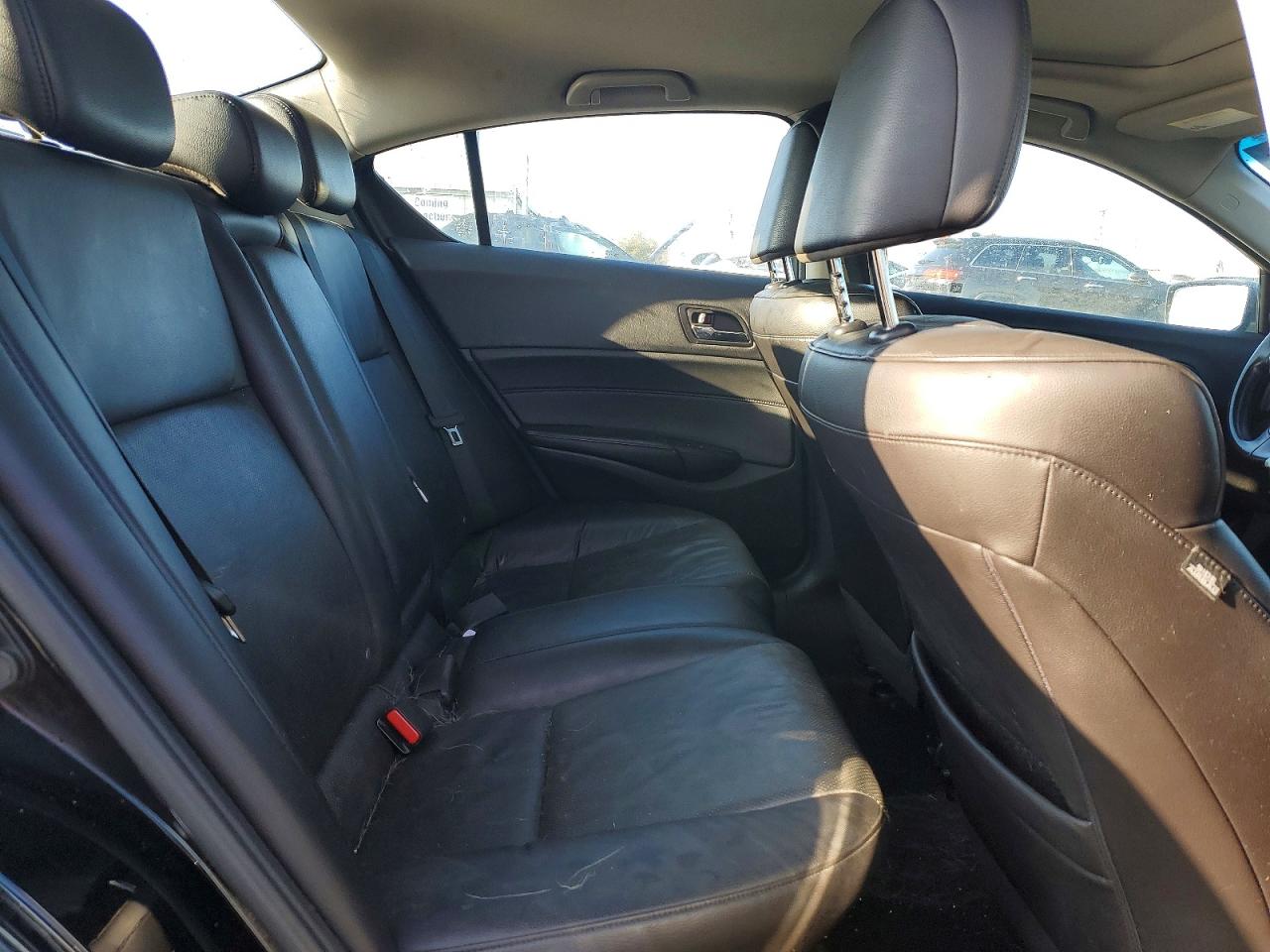 2015 ACURA ILX 20 photo 10