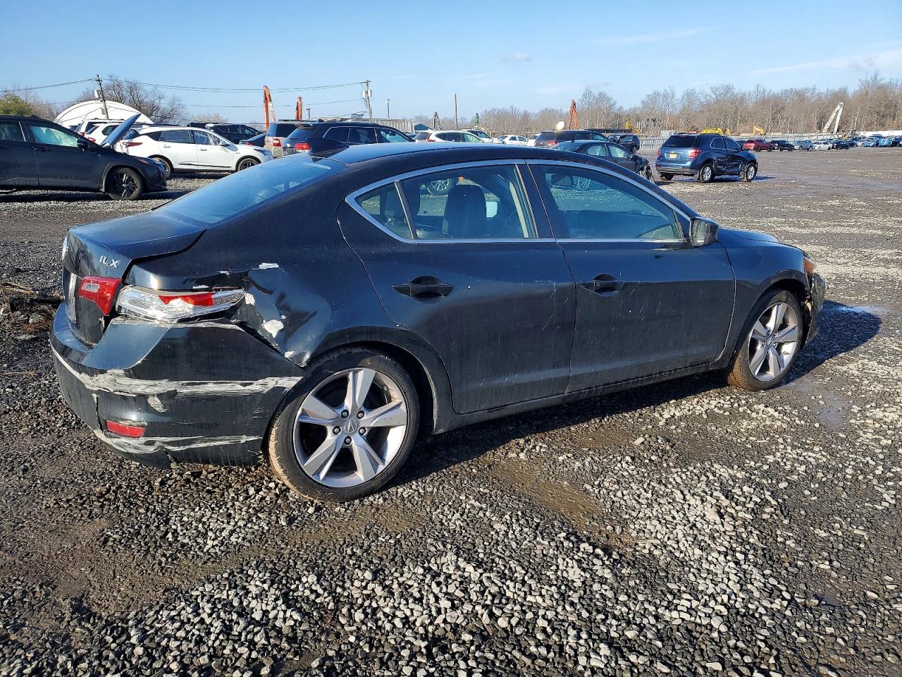 2015 ACURA ILX 20 photo 3
