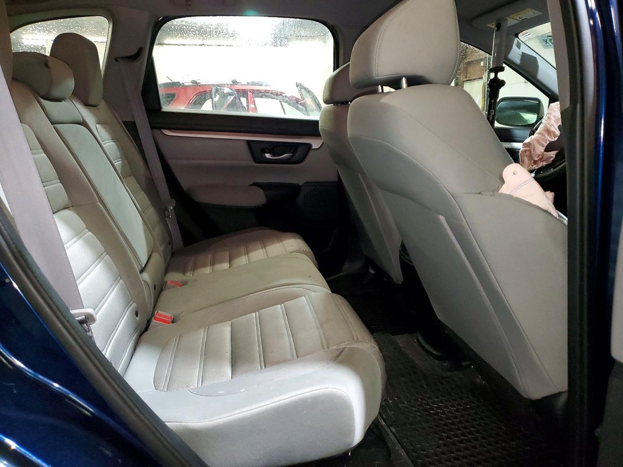 2018 HONDA CR-V LX photo 11