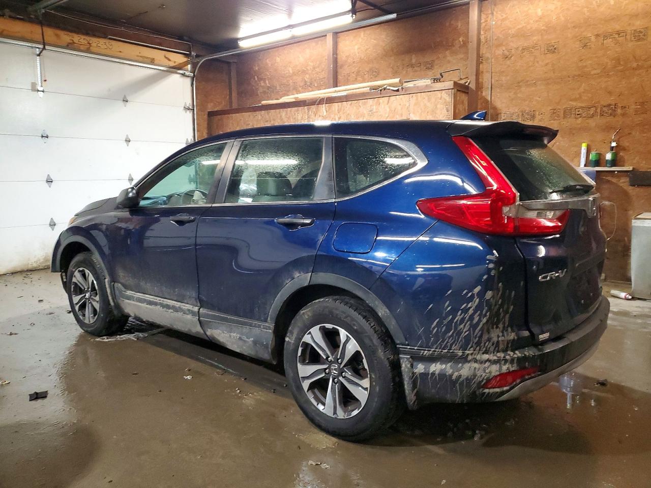 2018 HONDA CR-V LX photo 2