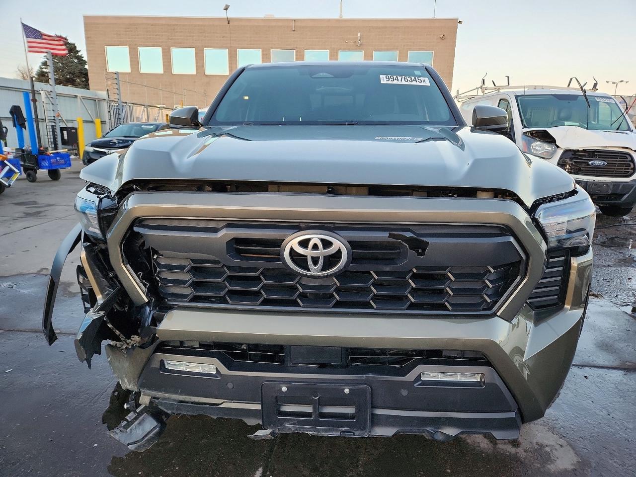 2024 TOYOTA TACOMA TRD OFF-ROAD photo 9