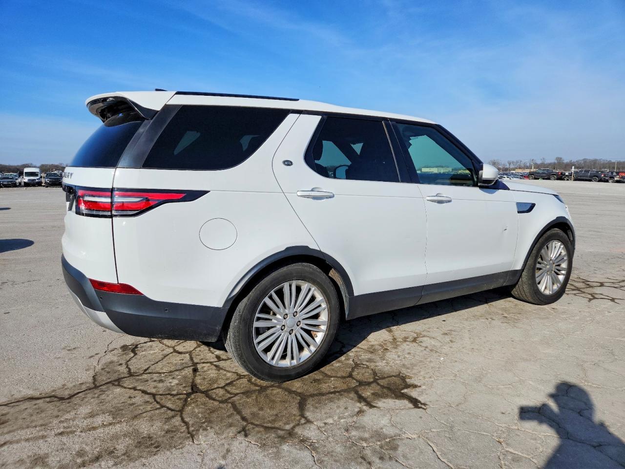 2018 LAND ROVER DISCOVERY HSE LUXURY photo 5