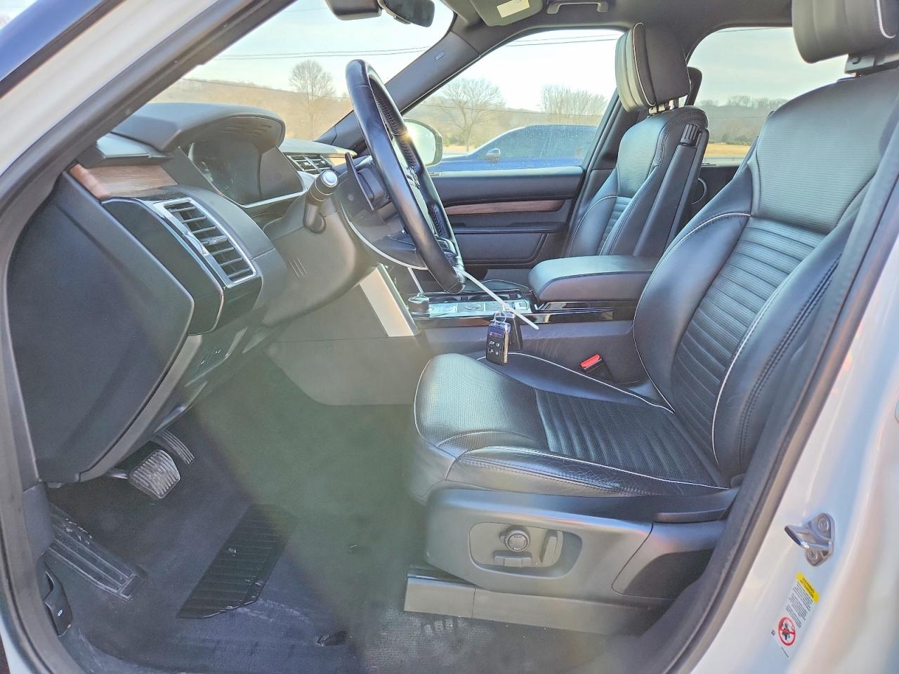 2018 LAND ROVER DISCOVERY HSE LUXURY photo 13