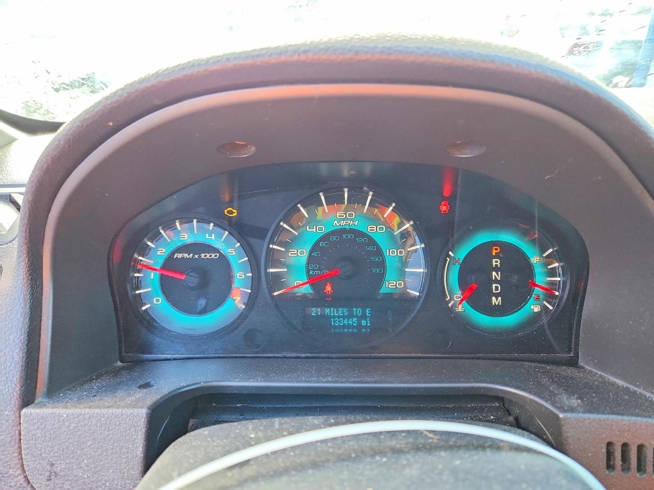 2010 FORD FUSION SEL photo 17