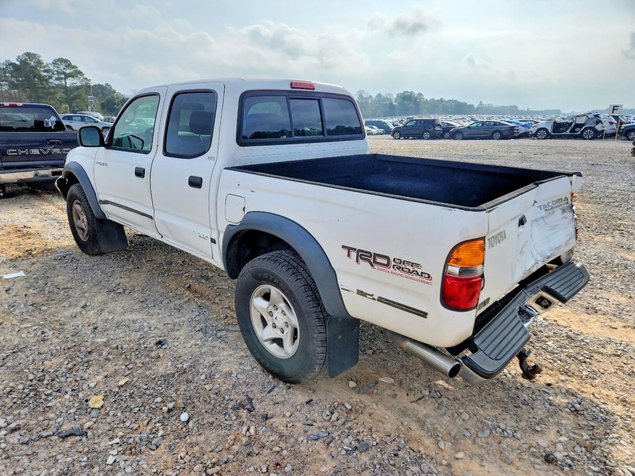 2004 TOYOTA TACOMA DOUBLE CAB PRERUNNER photo 2