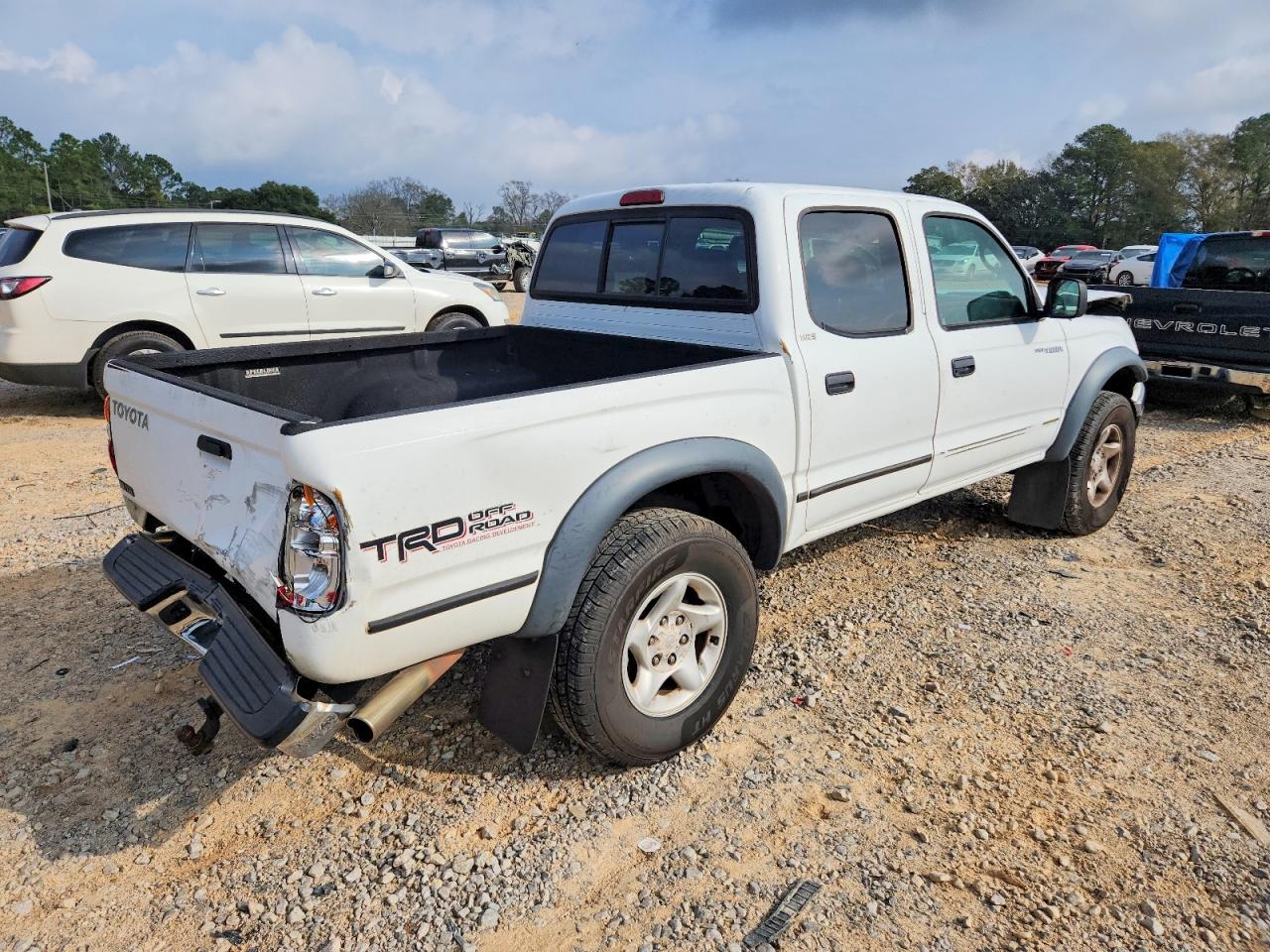 2004 TOYOTA TACOMA DOUBLE CAB PRERUNNER photo 3