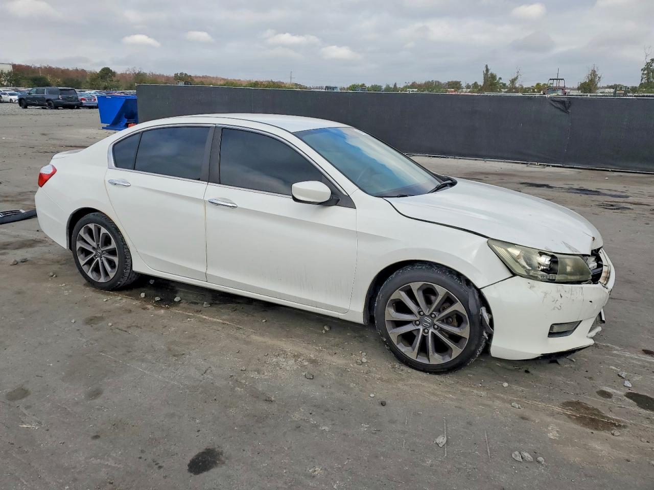 2014 HONDA ACCORD SPORT photo 4