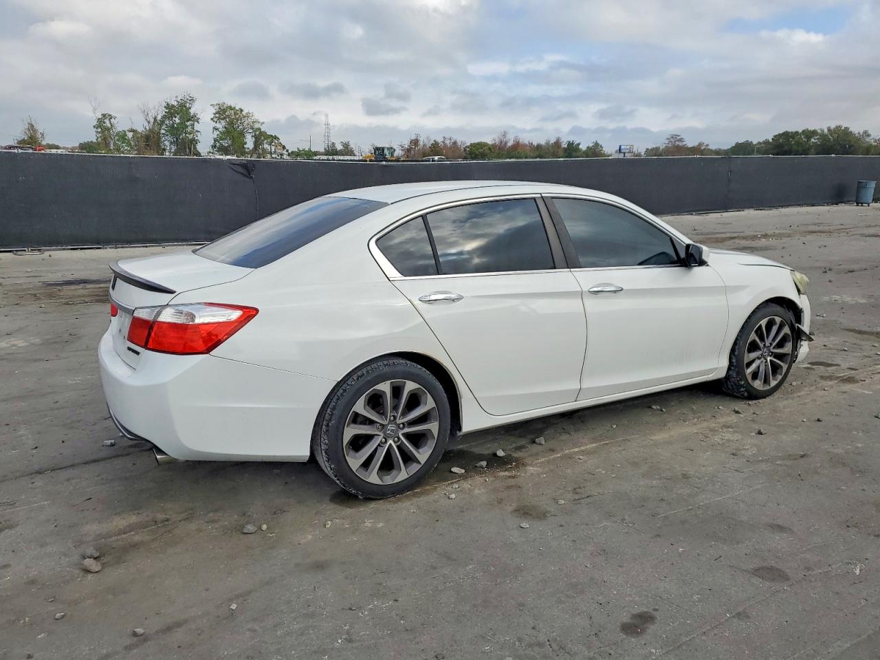 2014 HONDA ACCORD SPORT photo 3