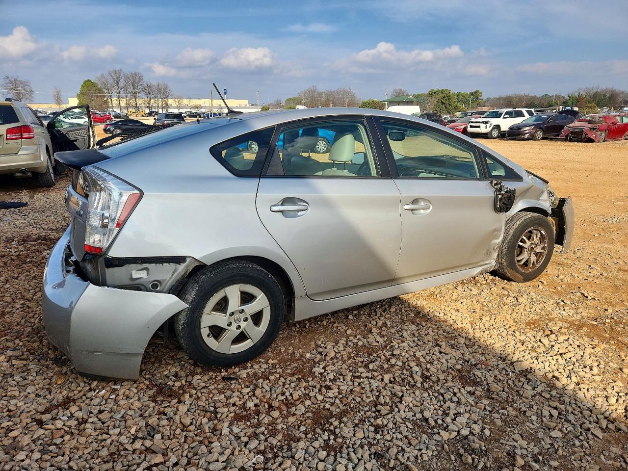 2010 TOYOTA PRIUS photo 3