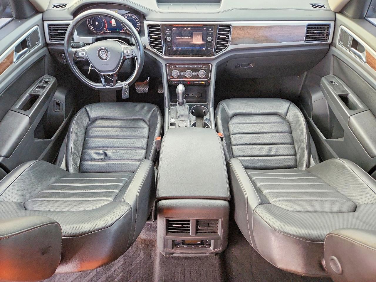 2018 VOLKSWAGEN ATLAS SEL PREMIUM photo 8