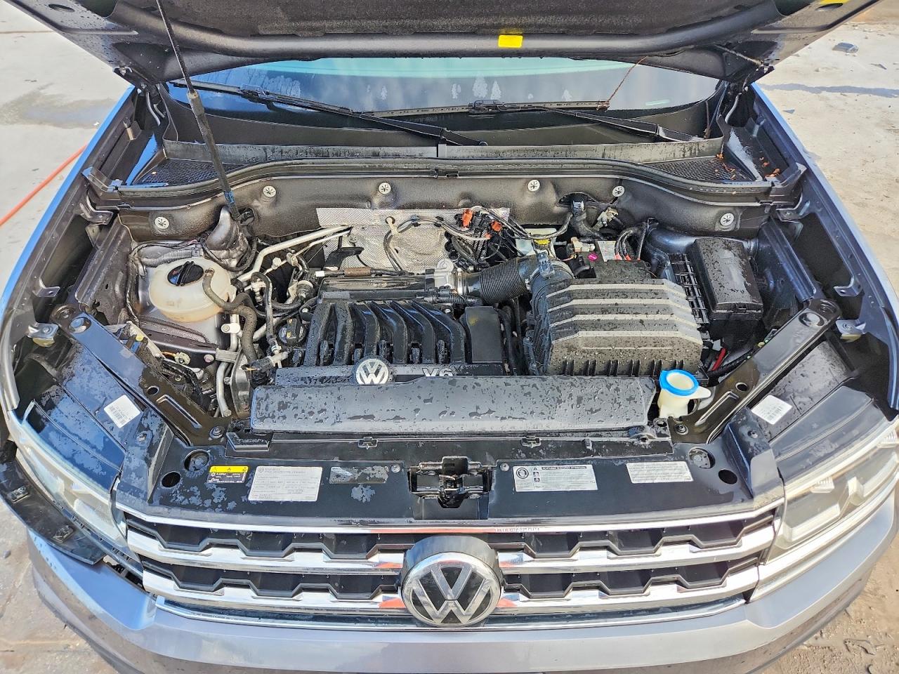 2018 VOLKSWAGEN ATLAS SEL PREMIUM photo 12