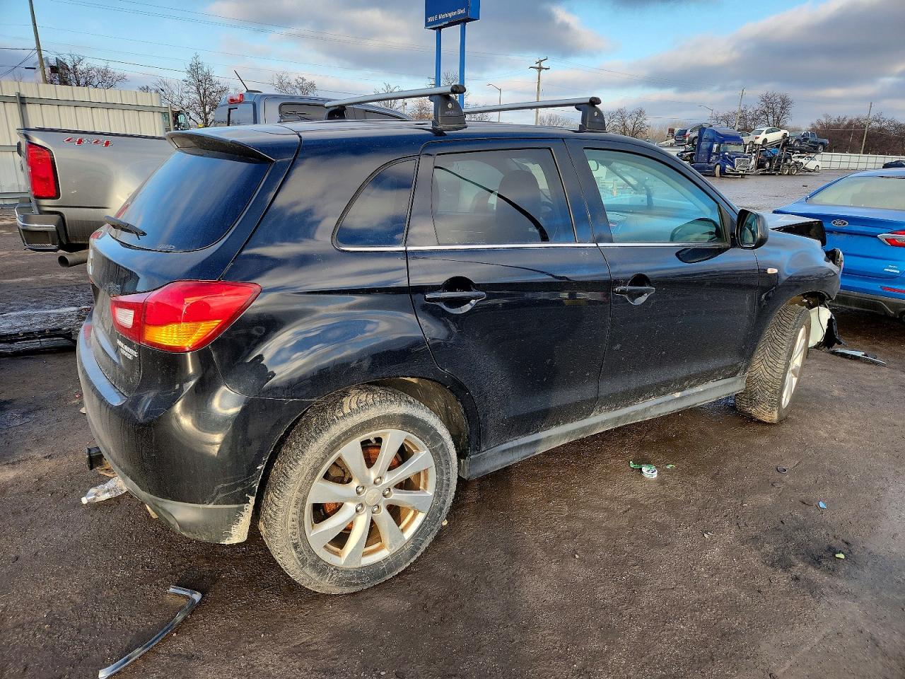 2015 MITSUBISHI OUTLANDER SPORT SE photo 3