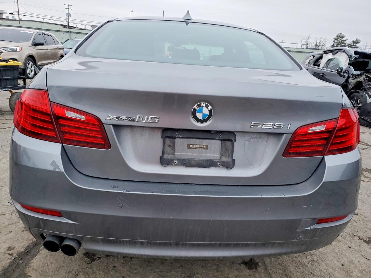 2016 BMW 528 XI photo 11
