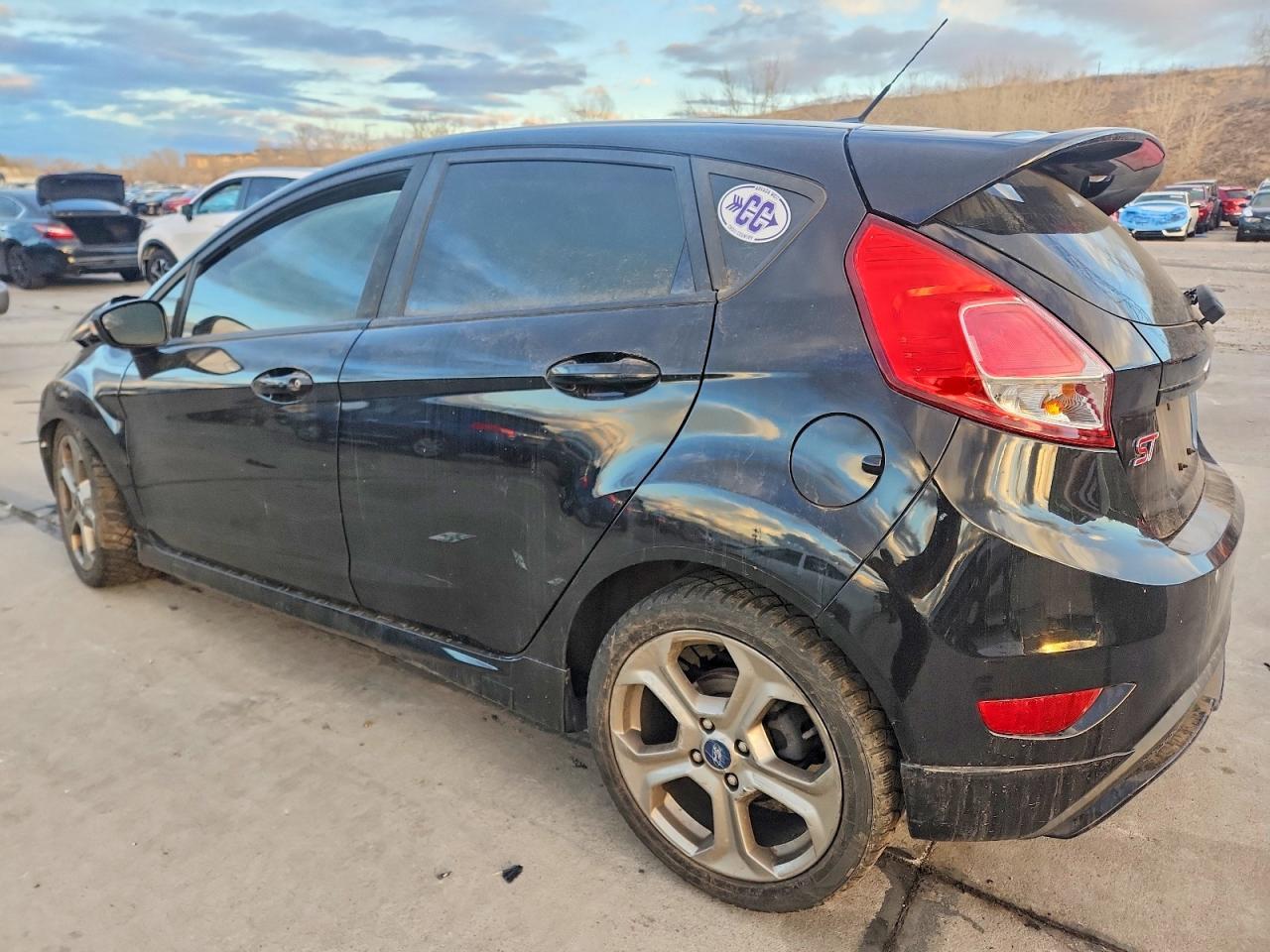 2019 FORD FIESTA ST photo 2