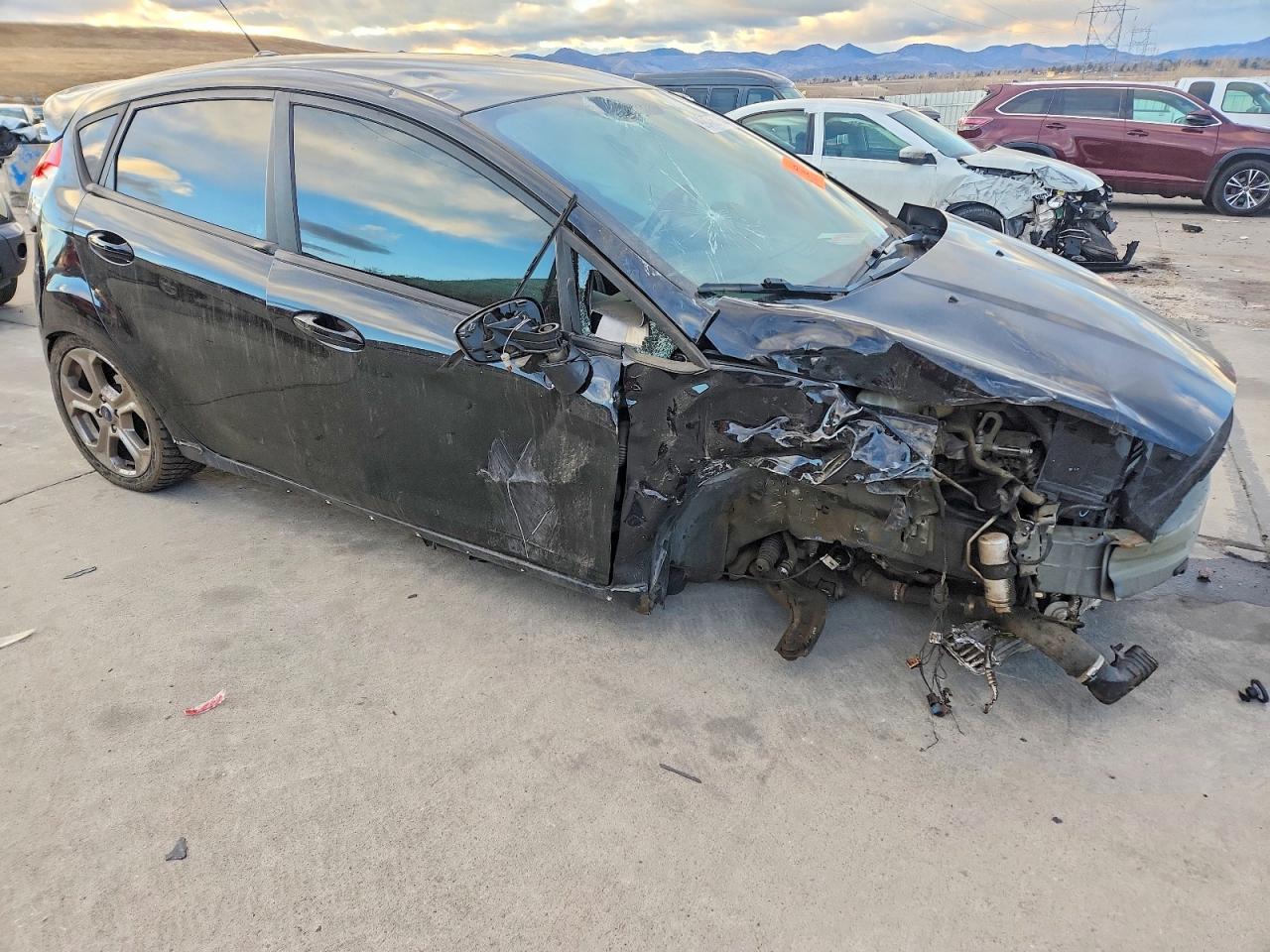 2019 FORD FIESTA ST photo 4