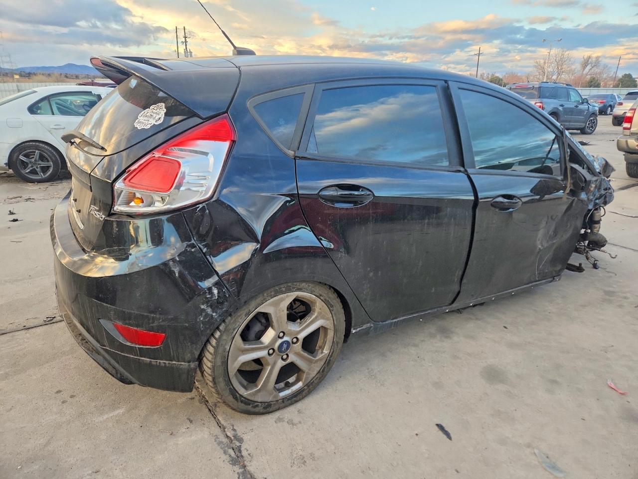 2019 FORD FIESTA ST photo 3
