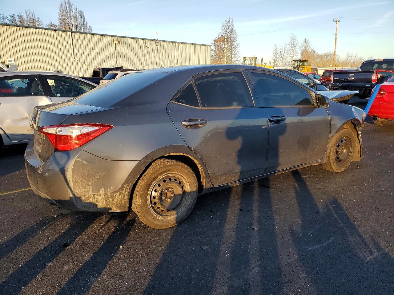 2014 TOYOTA COROLLA L photo 3