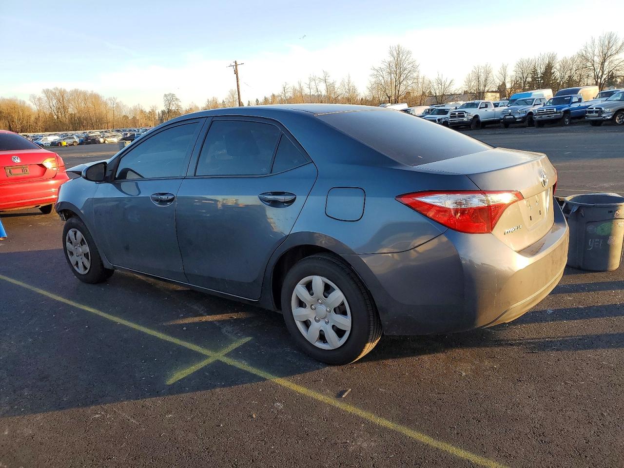 2014 TOYOTA COROLLA L photo 2
