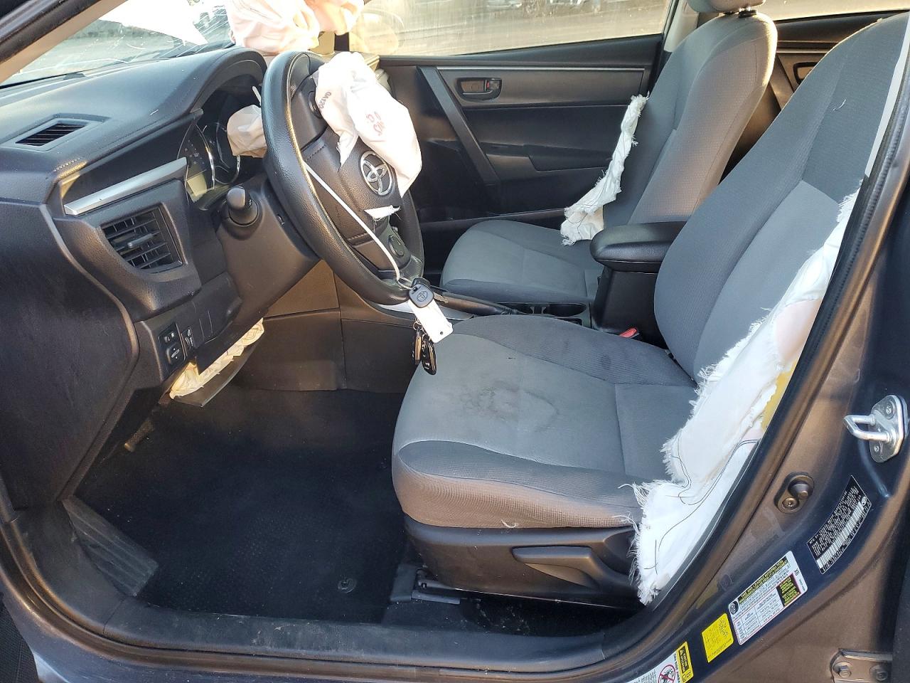 2014 TOYOTA COROLLA L photo 7