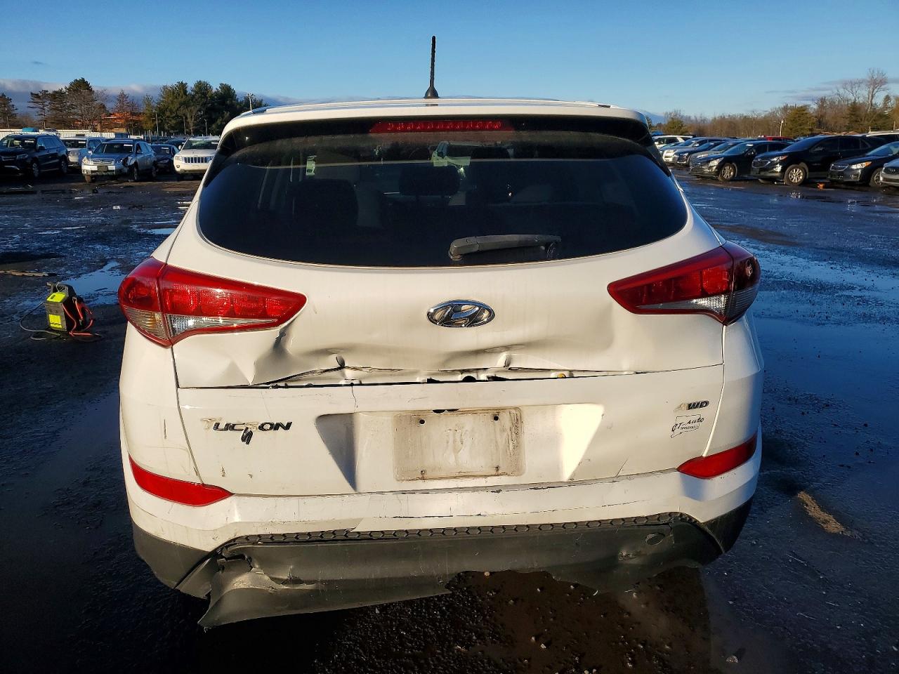 2018 HYUNDAI TUCSON SE photo 6