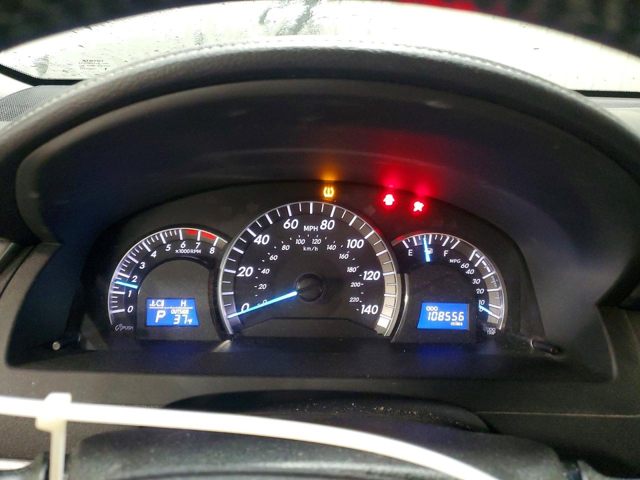 2012 TOYOTA CAMRY BASE photo 9