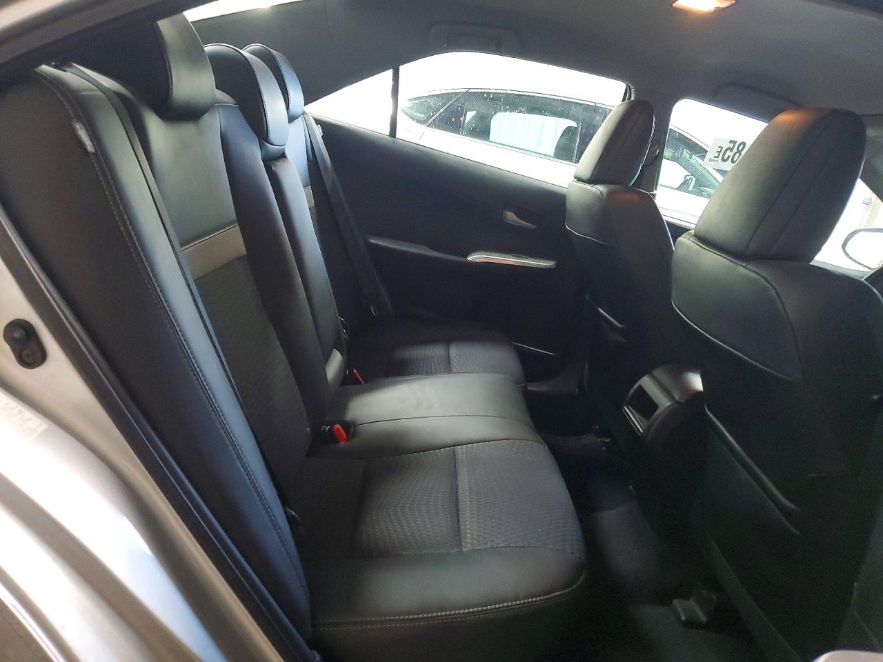 2012 TOYOTA CAMRY BASE photo 10