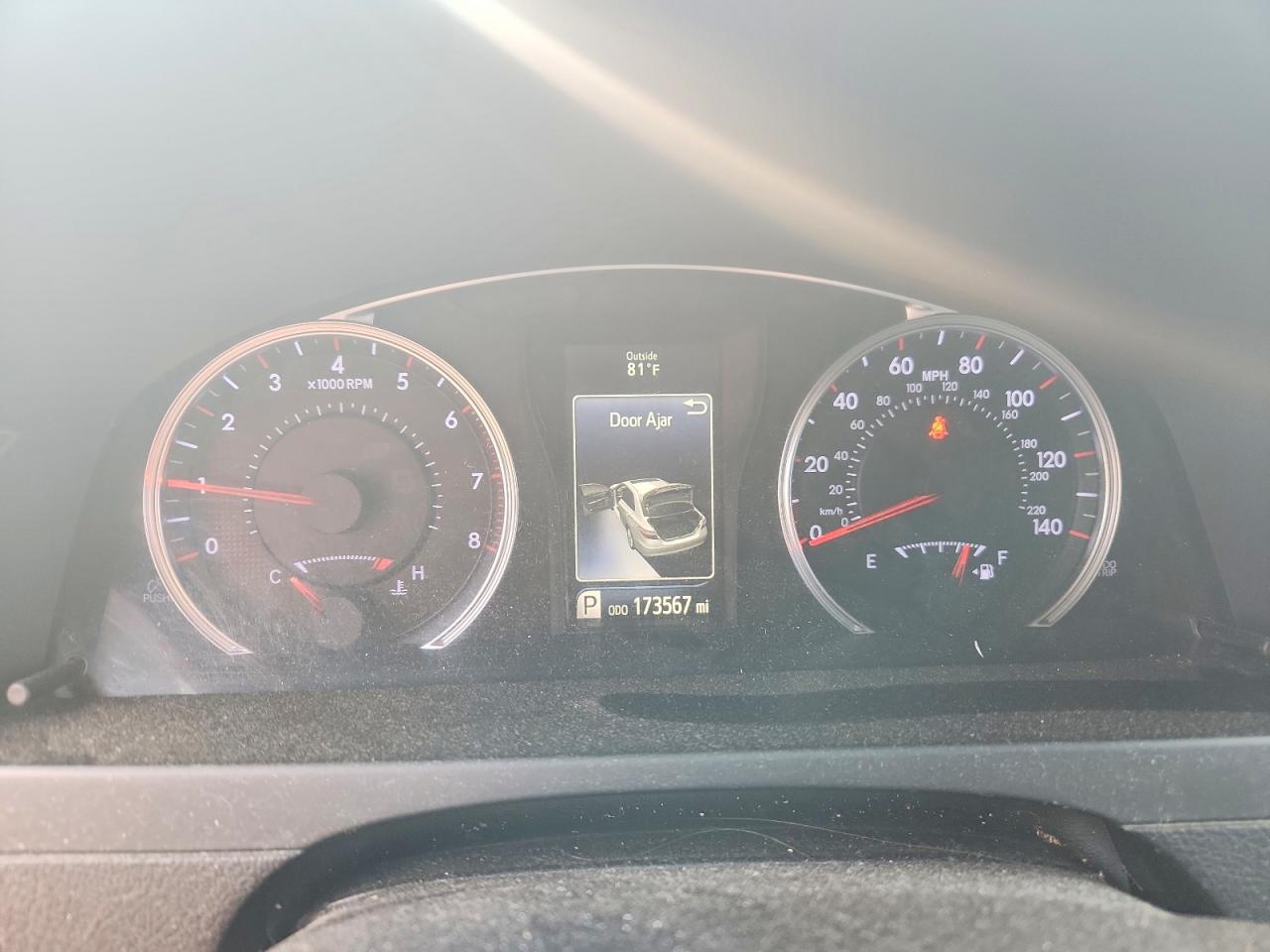 2017 TOYOTA CAMRY LE photo 9