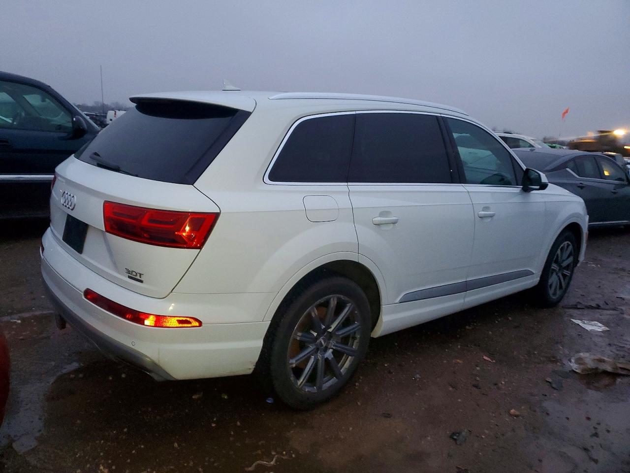 2017 AUDI Q7 PRESTIGE photo 5