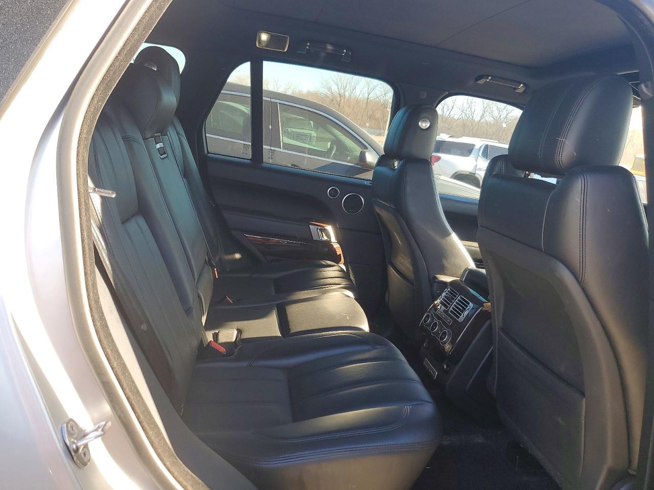 2016 LAND ROVER RANGE ROVER SUPERCHARGED photo 11