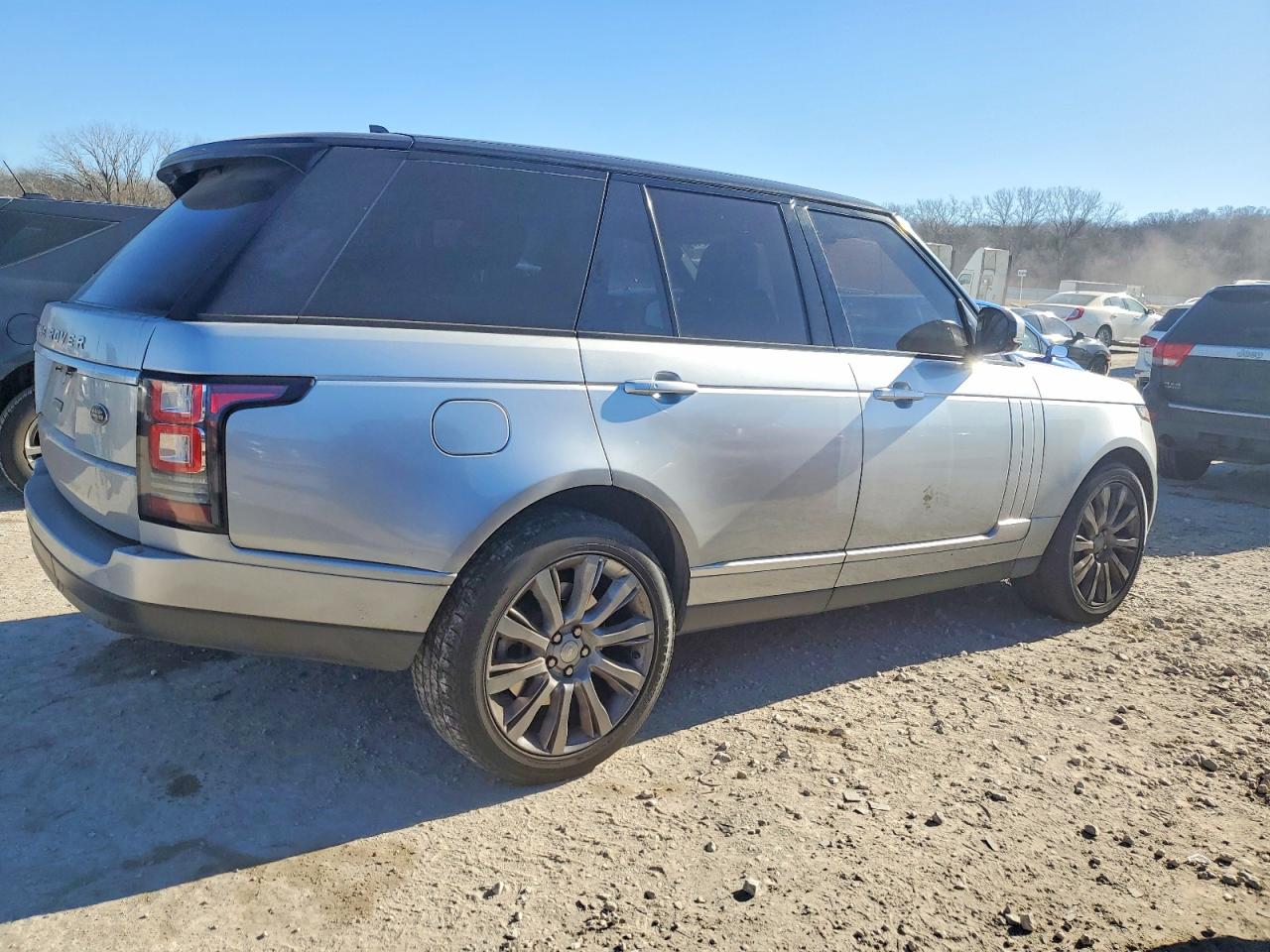 2016 LAND ROVER RANGE ROVER SUPERCHARGED photo 3