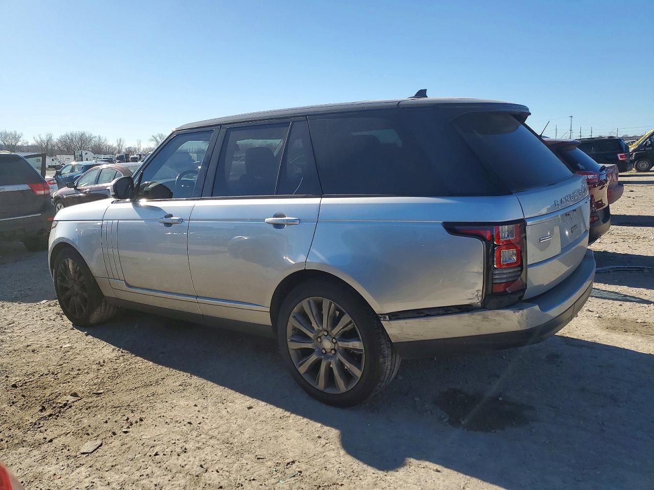 2016 LAND ROVER RANGE ROVER SUPERCHARGED photo 2