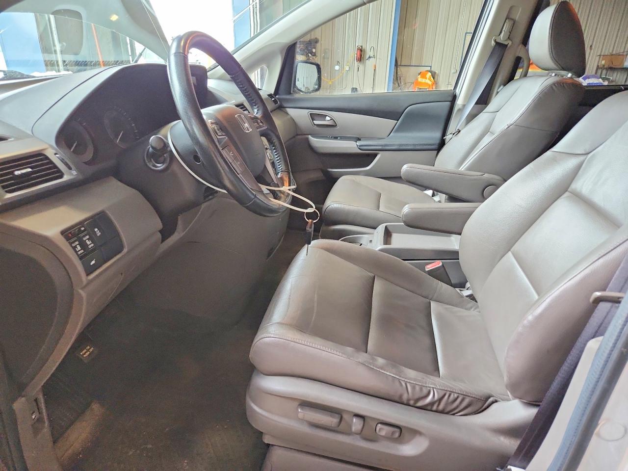 2013 HONDA ODYSSEY EXL photo 7