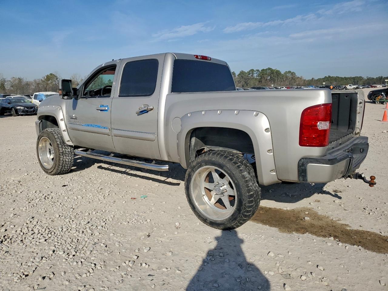 2009 CHEVROLET SILVERADO C1500 LT photo 3