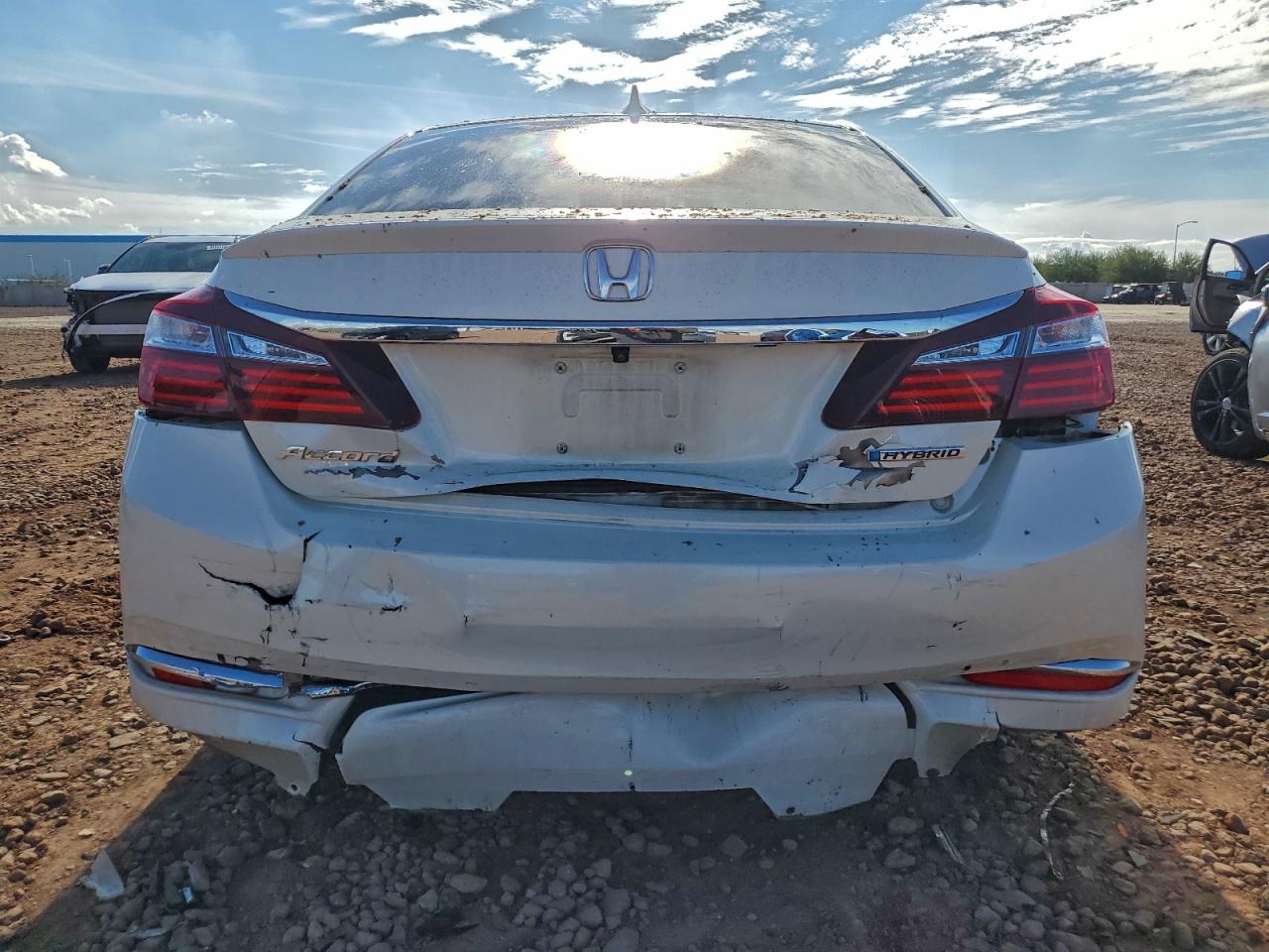 2017 HONDA ACCORD HYBRID EXL photo 11