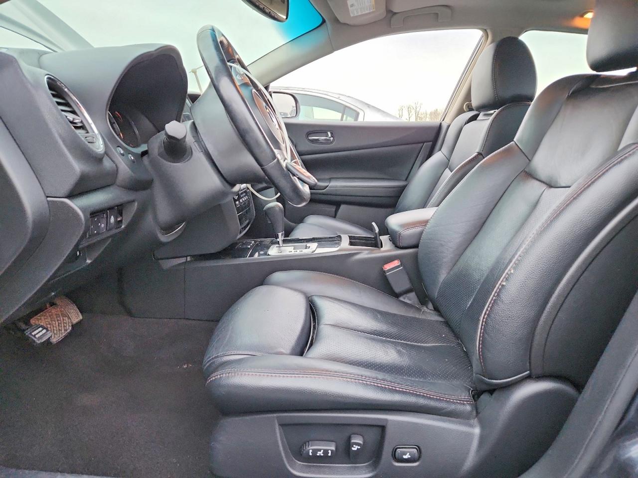 2010 NISSAN MAXIMA S photo 7