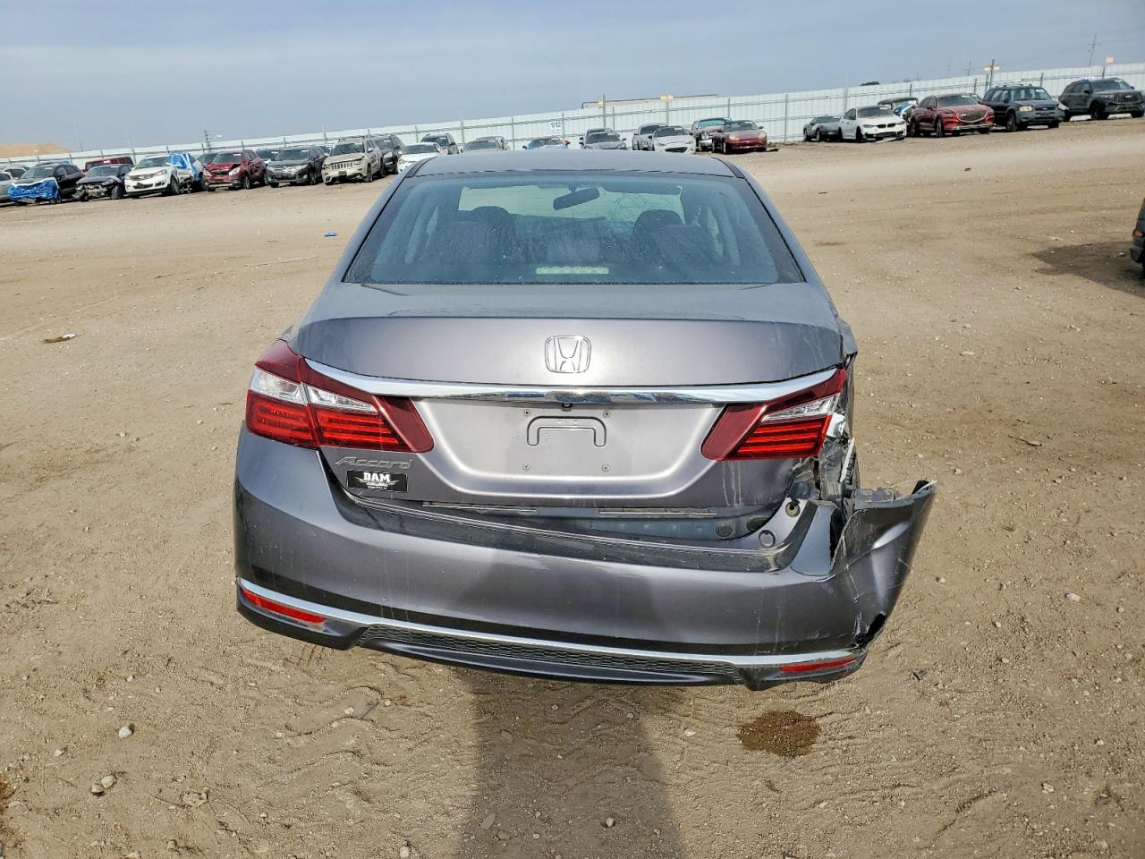 2016 HONDA ACCORD LX photo 6