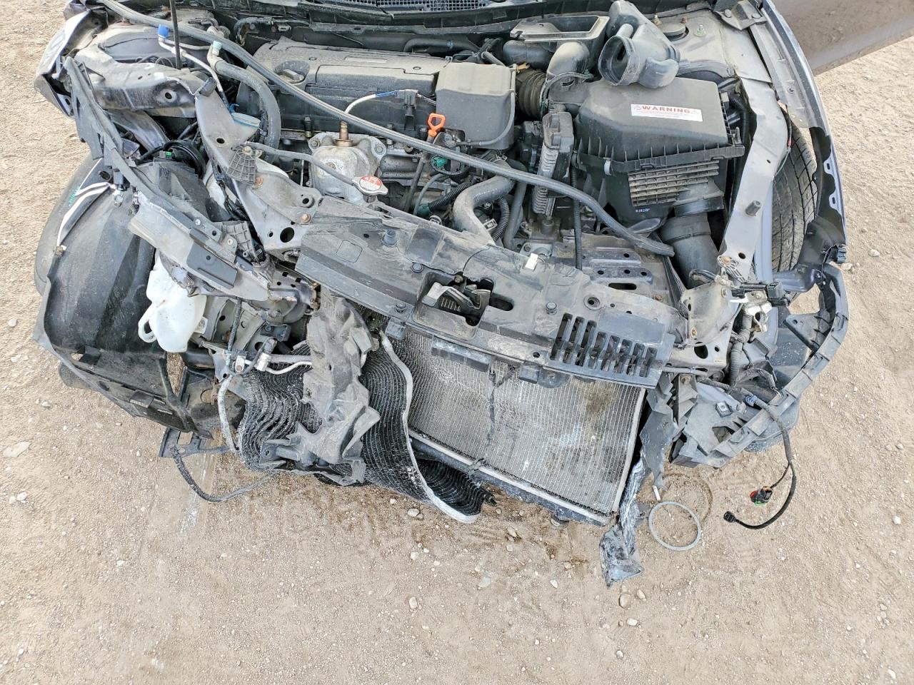2016 HONDA ACCORD LX photo 11
