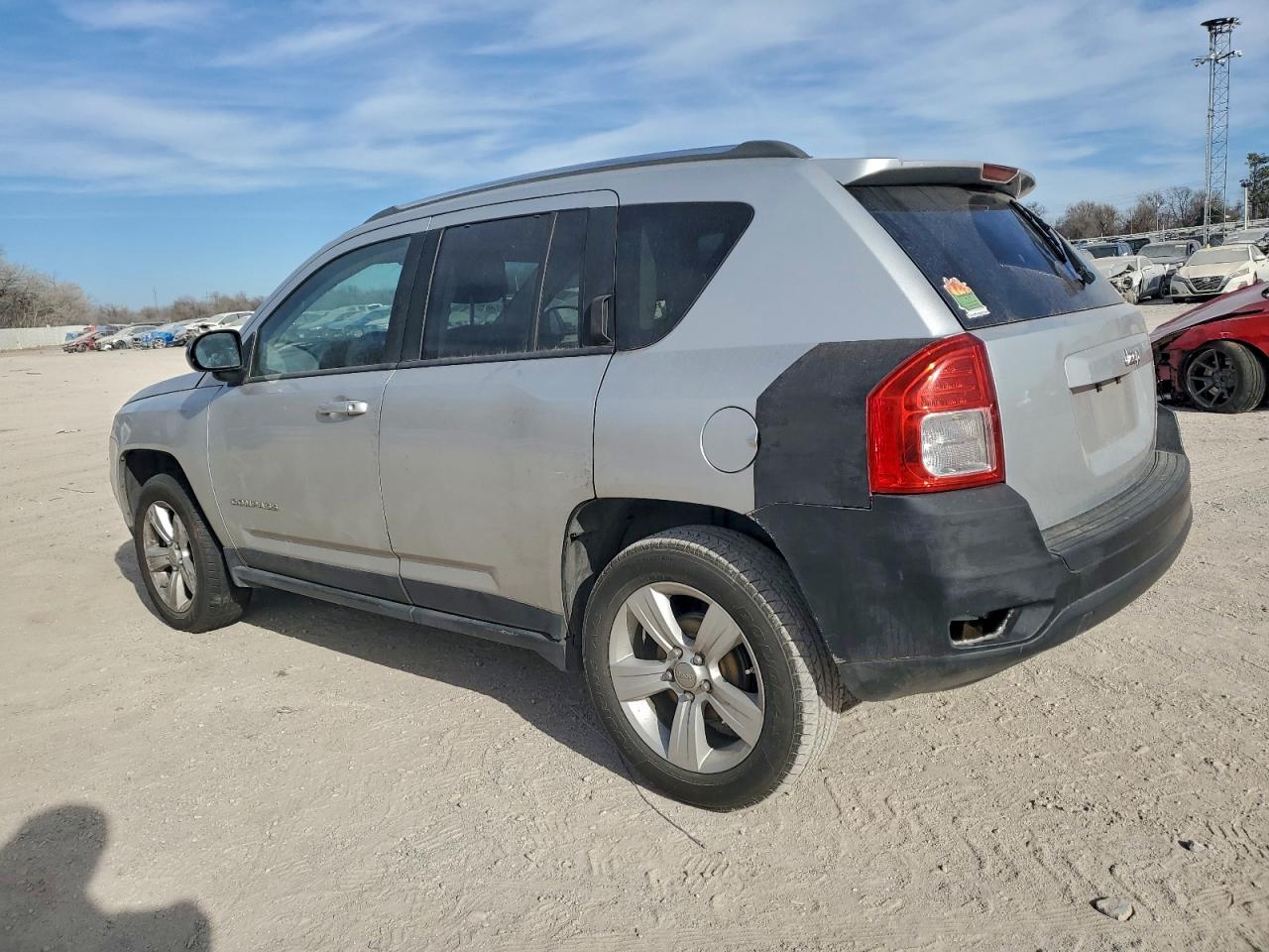 2012 JEEP COMPASS SPORT photo 2