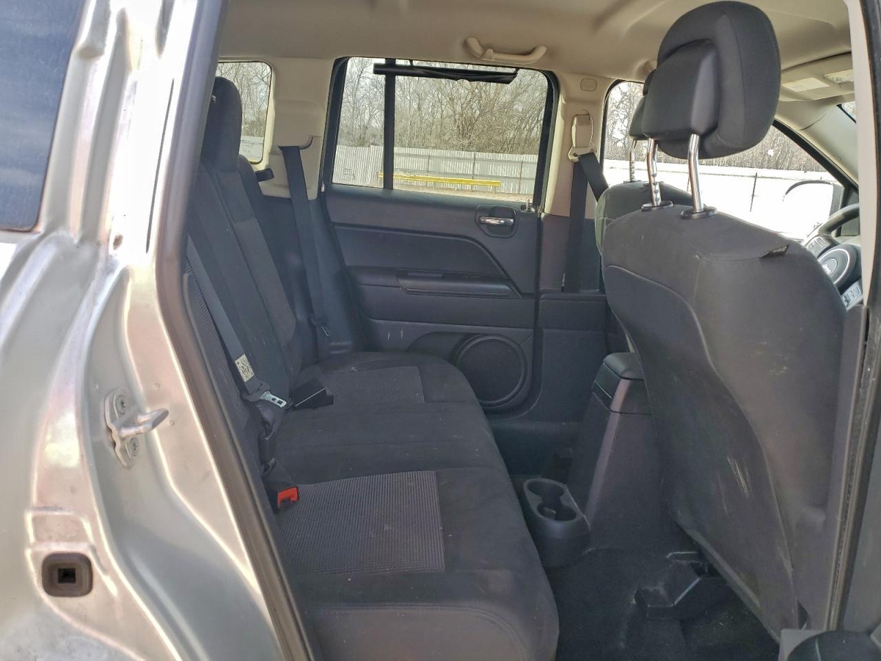 2012 JEEP COMPASS SPORT photo 10