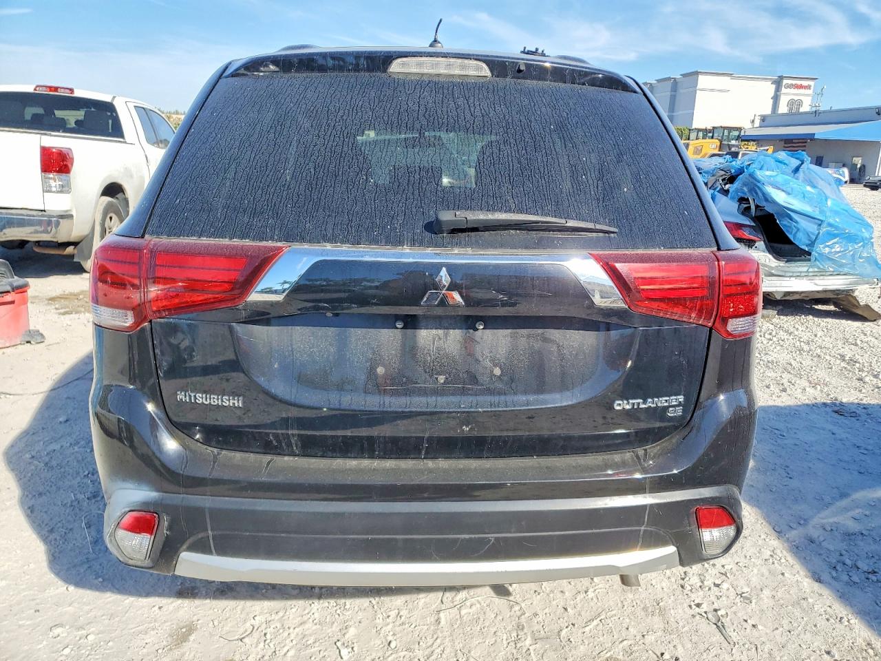 2016 MITSUBISHI OUTLANDER SE photo 6