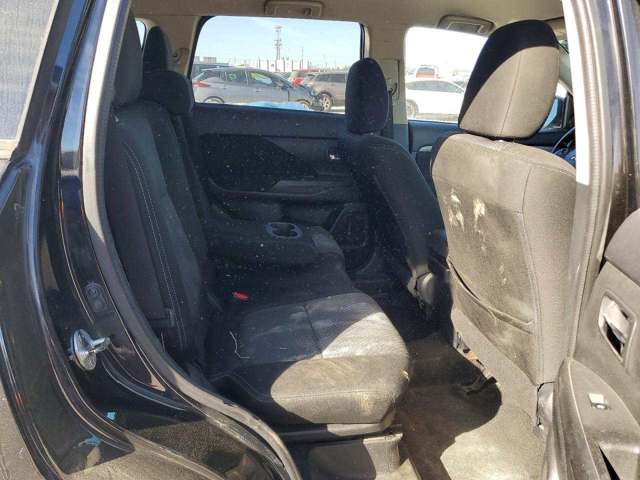2016 MITSUBISHI OUTLANDER SE photo 11