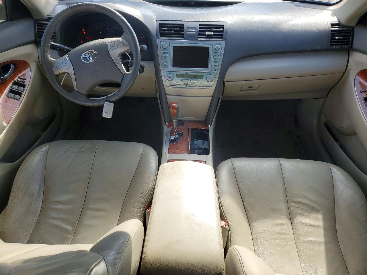 2008 TOYOTA CAMRY LE photo 8