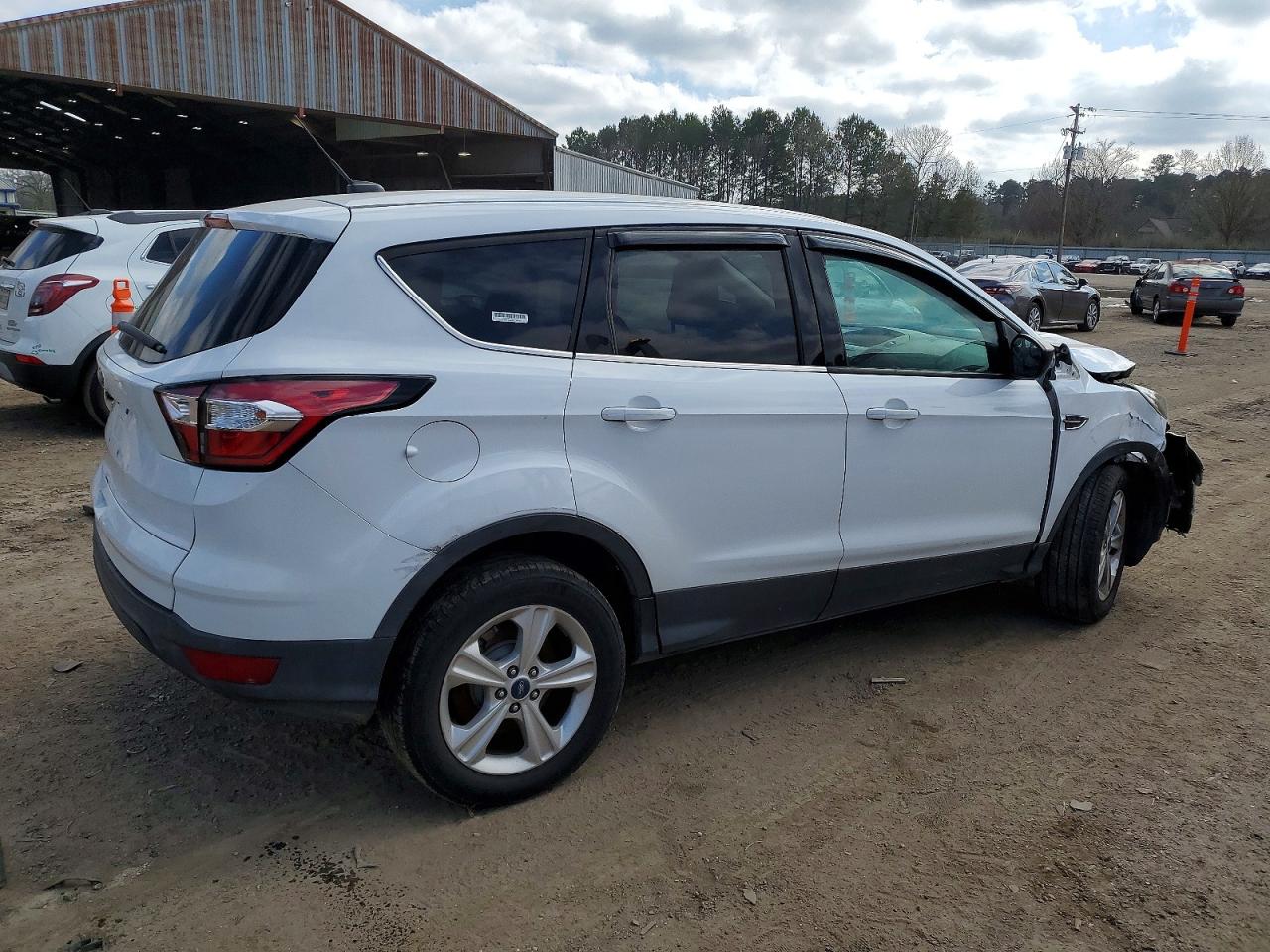 2018 FORD ESCAPE S photo 3