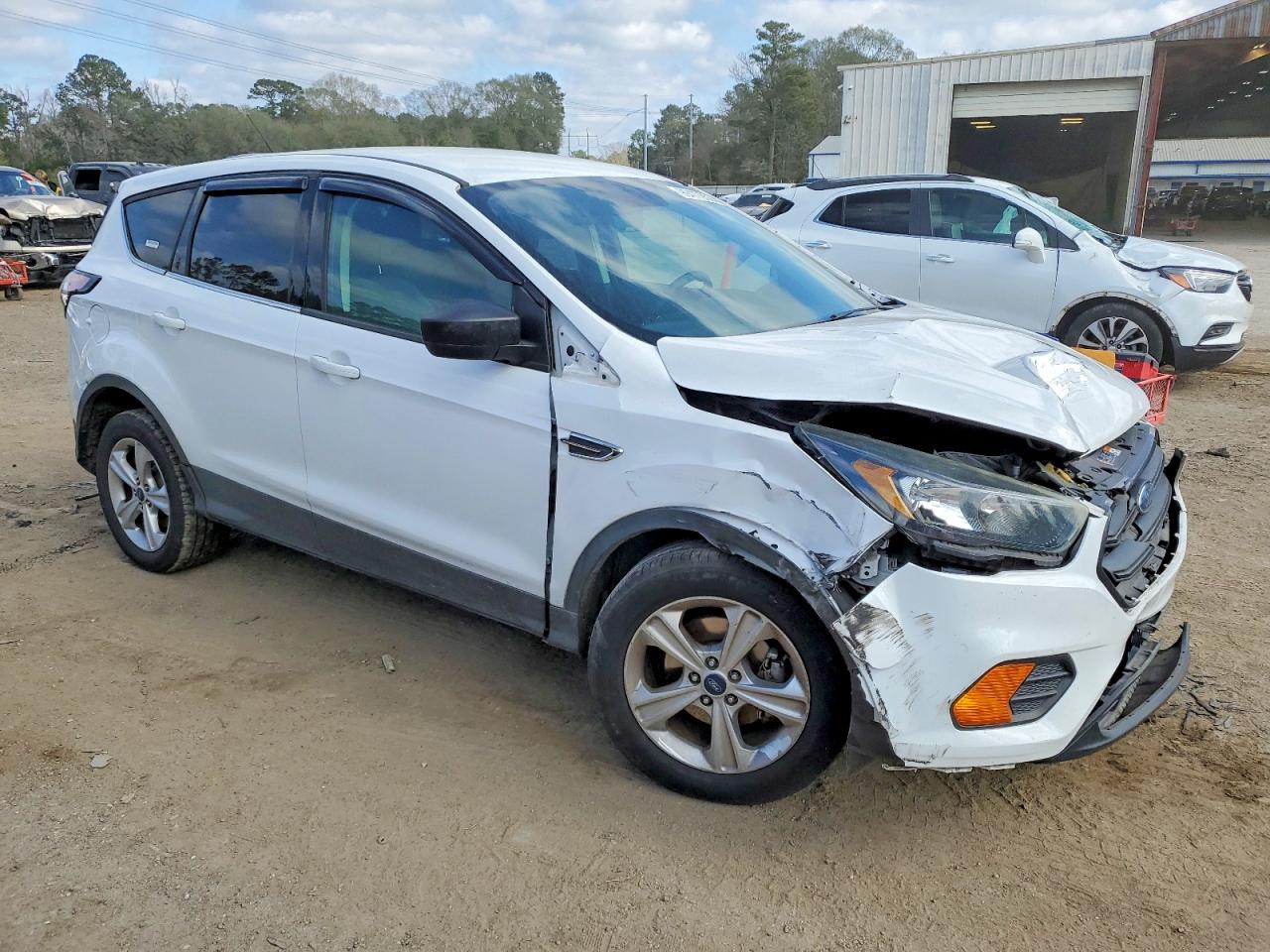 2018 FORD ESCAPE S photo 4