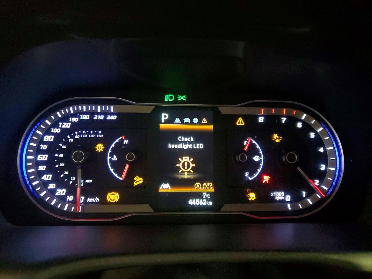 2022 HYUNDAI TUCSON SEL photo 9