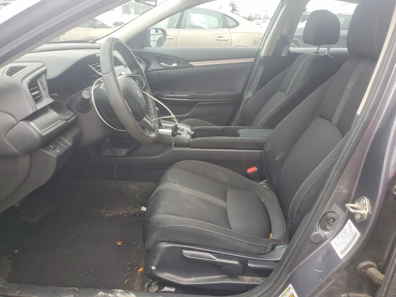 2017 HONDA CIVIC LX photo 7