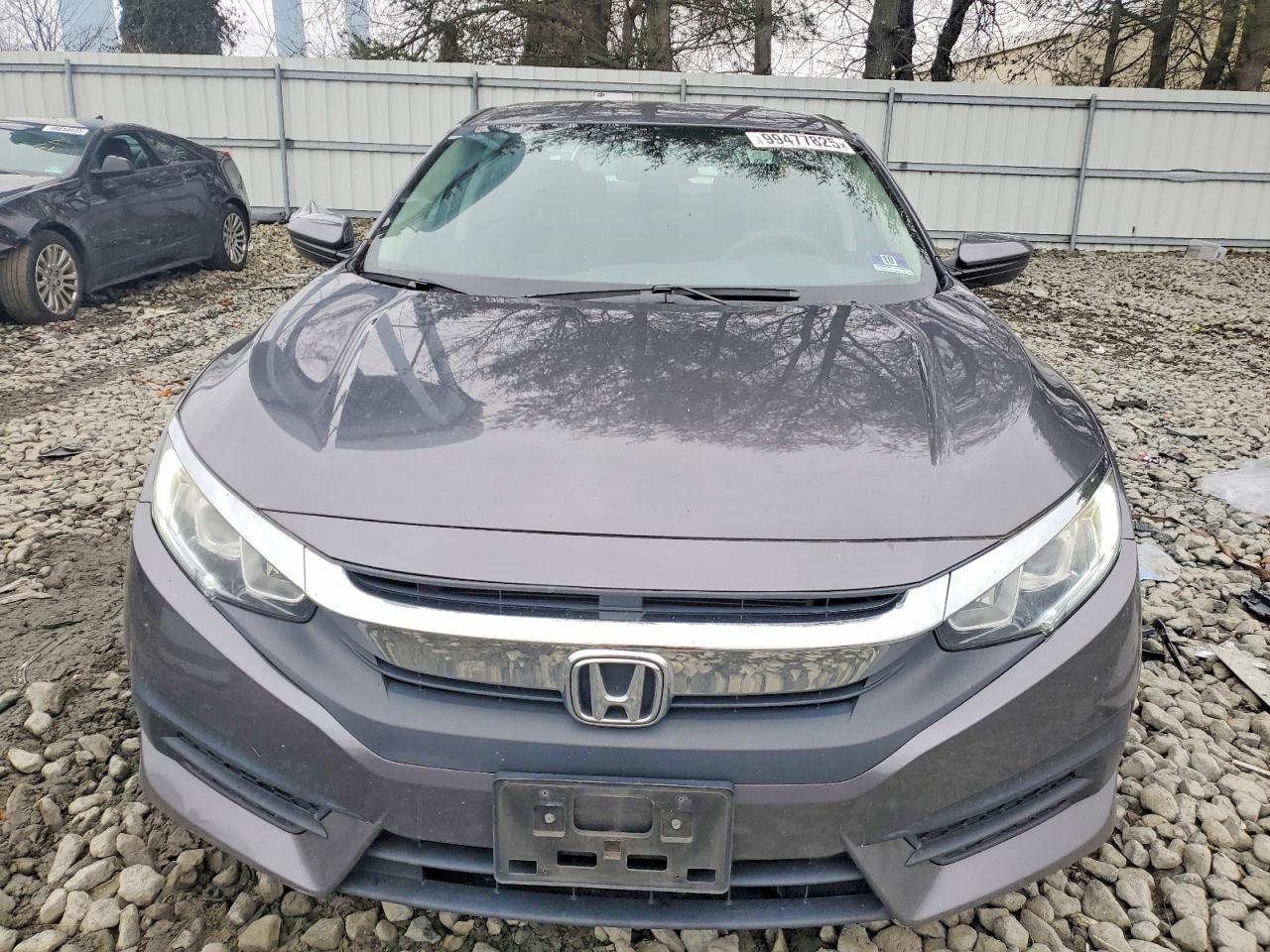 2017 HONDA CIVIC LX photo 5