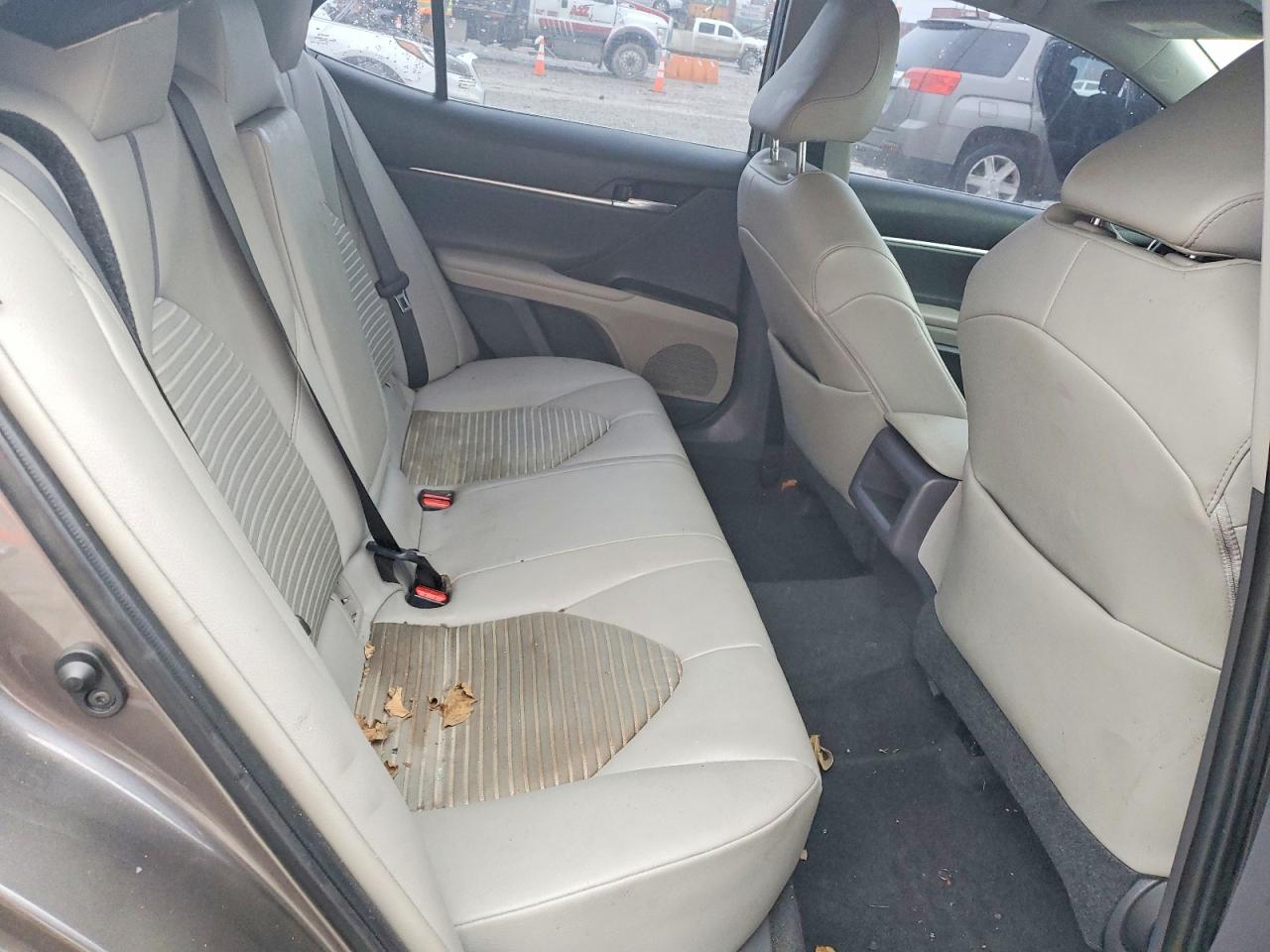 2021 TOYOTA CAMRY SE photo 10