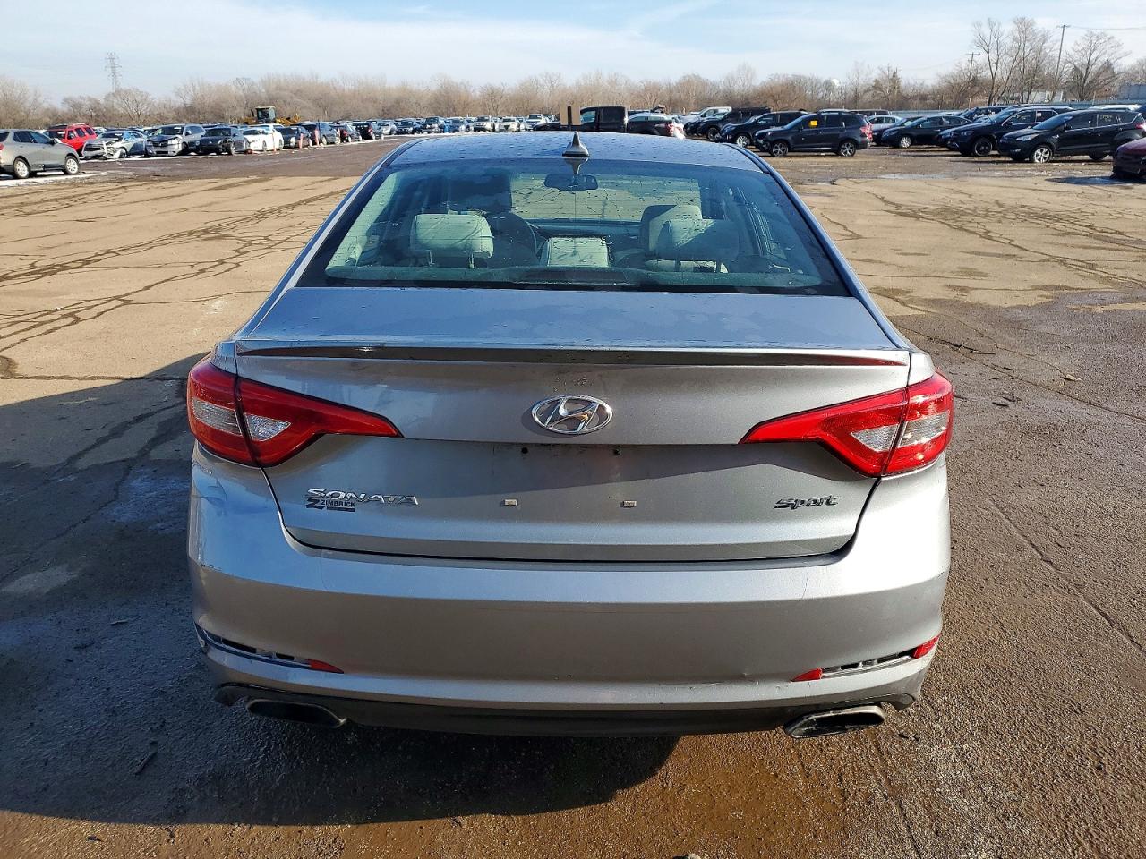2016 HYUNDAI SONATA SPORT photo 11